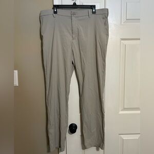 Tommy Hilfiger khaki pants men’s 38x32